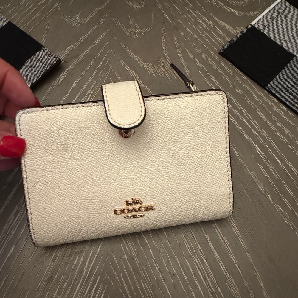 Coach Cream Textured Leather Wallet